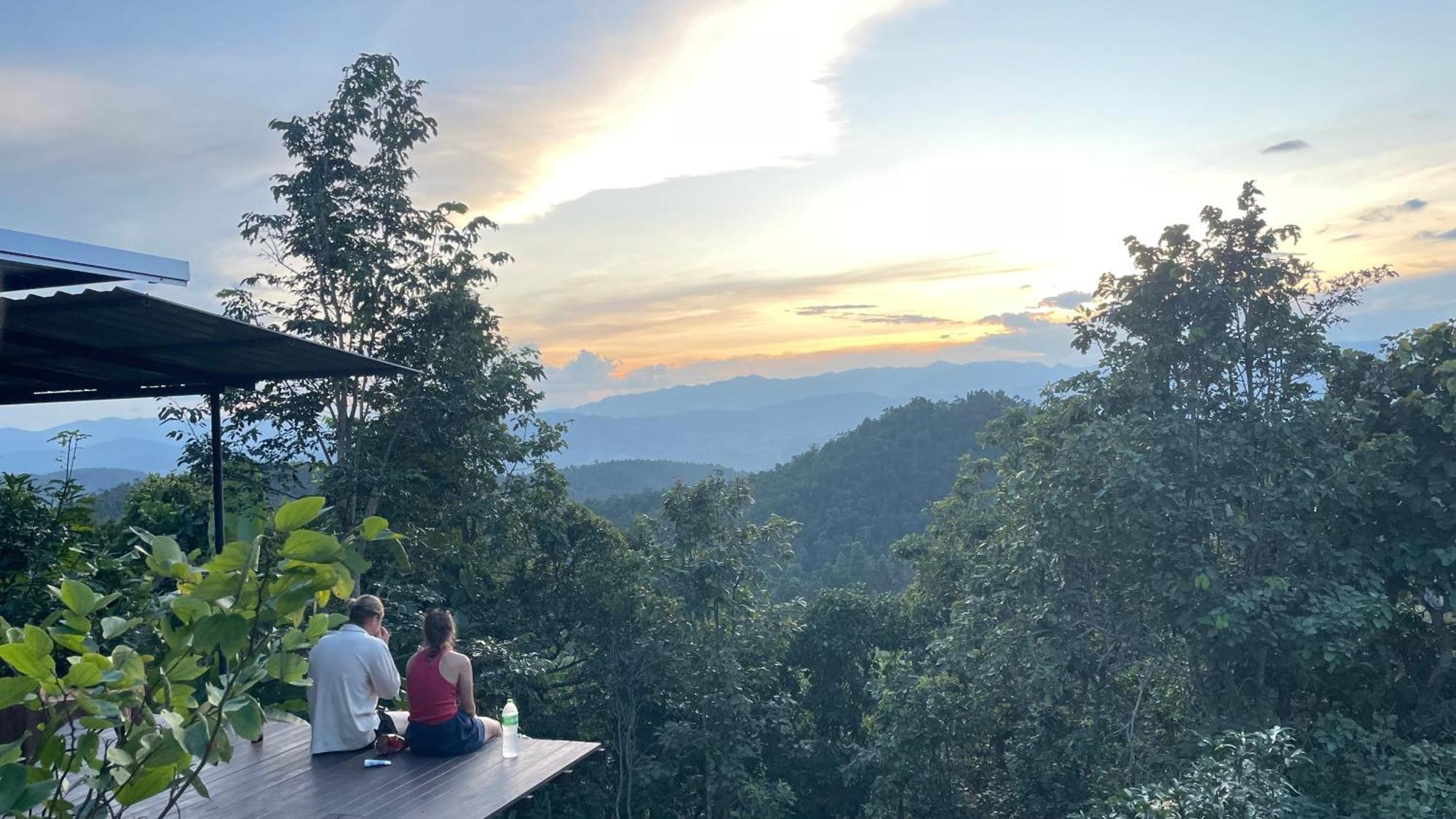 Monsonkeang Camping View ม่อนสันเกี๋ยง Mae Chaem Esterno foto
