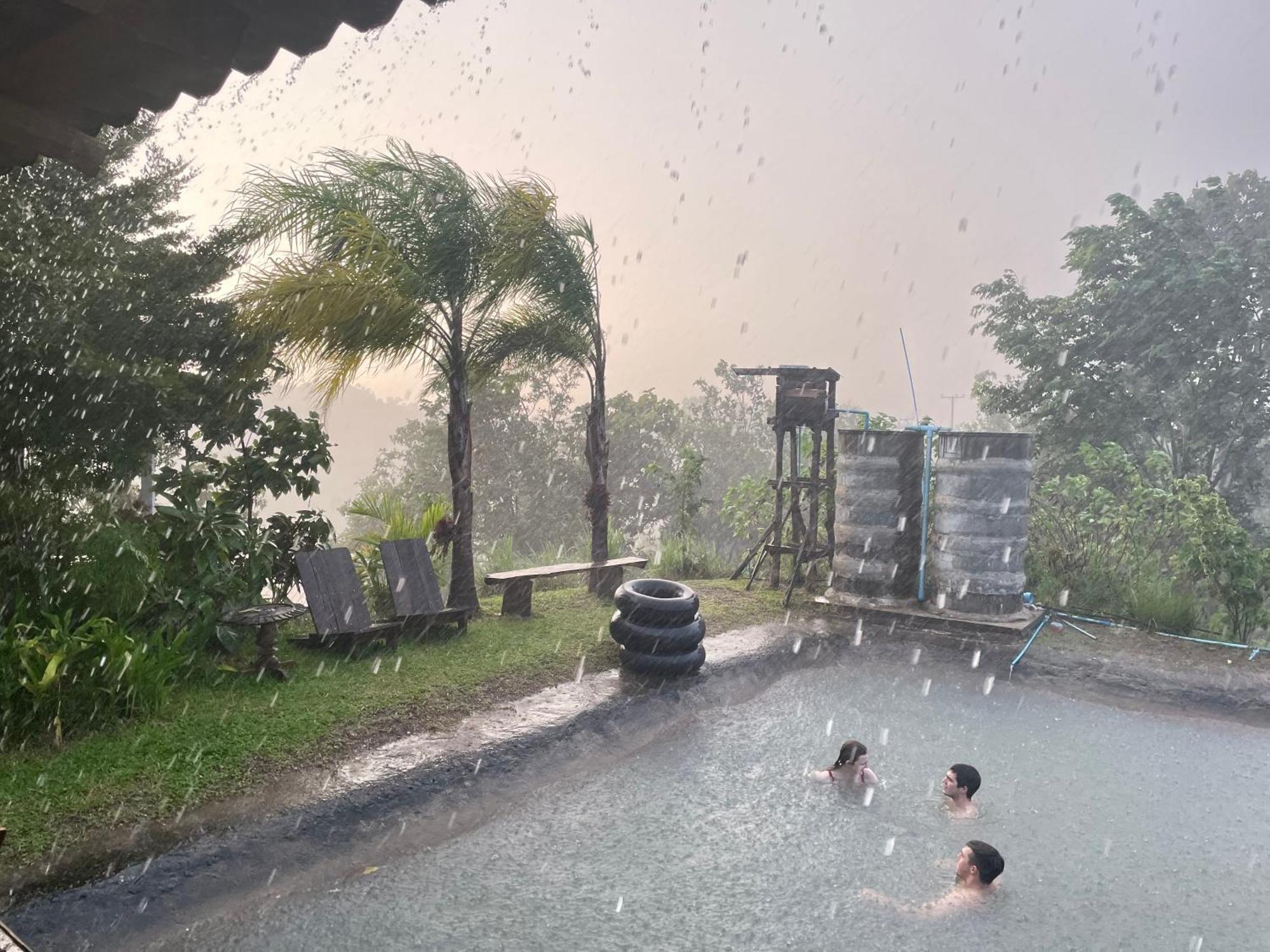 Monsonkeang Camping View ม่อนสันเกี๋ยง Mae Chaem Esterno foto